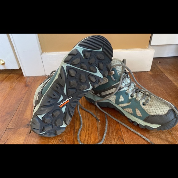 Merrell hikers W-size 7 - Picture 2 of 3